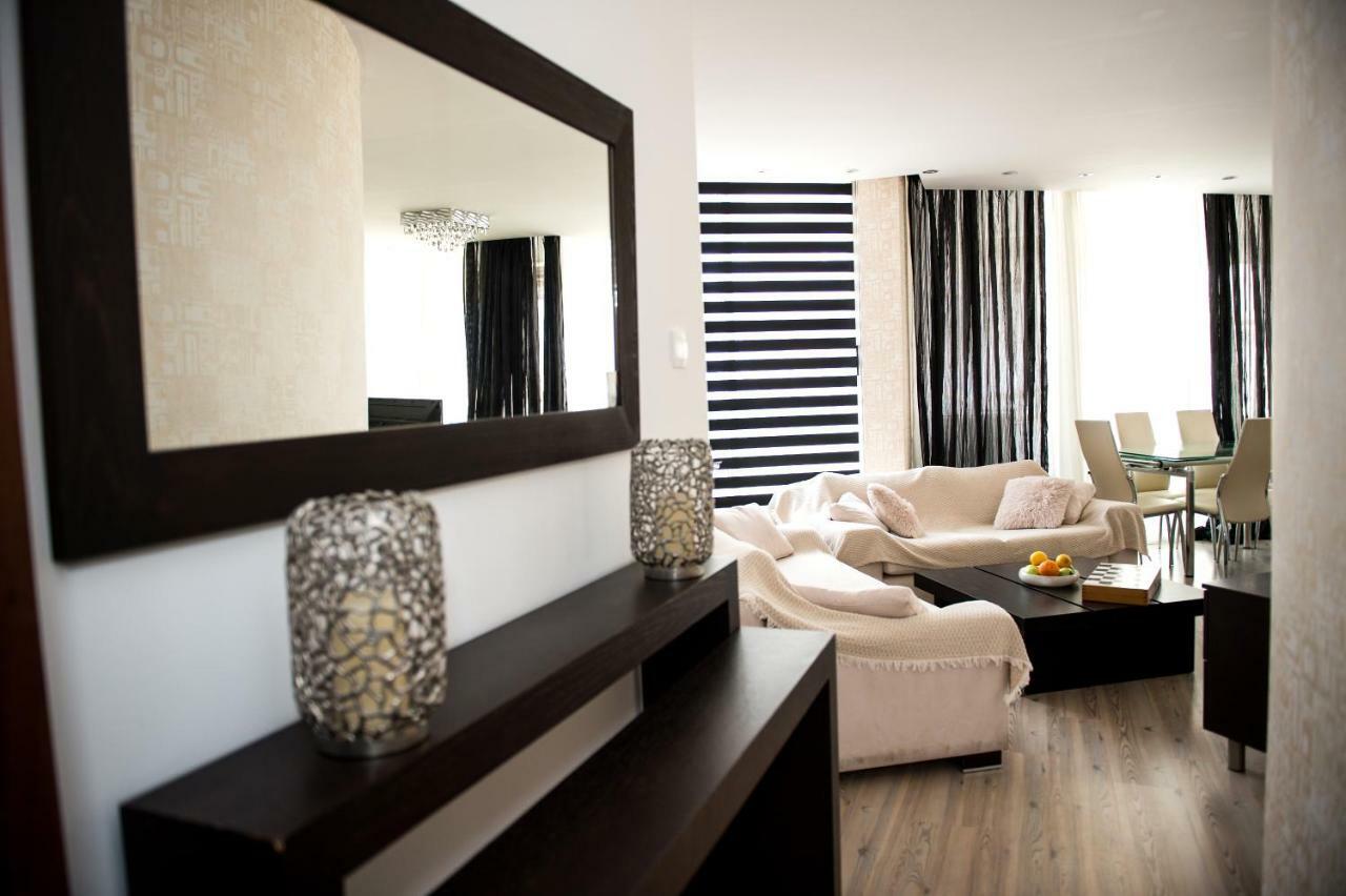 Sophia Court Apartment Larnaca Bagian luar foto