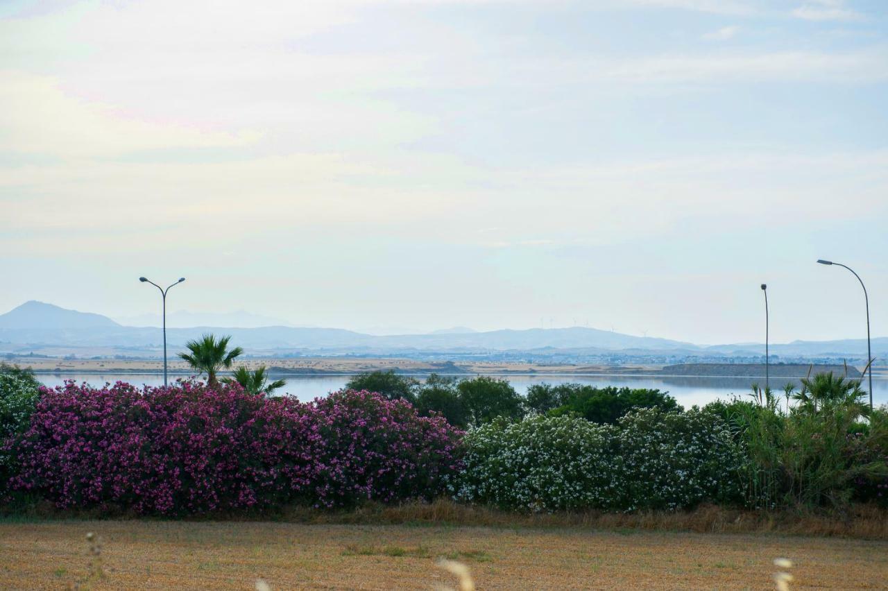 Sophia Court Apartment Larnaca Bagian luar foto